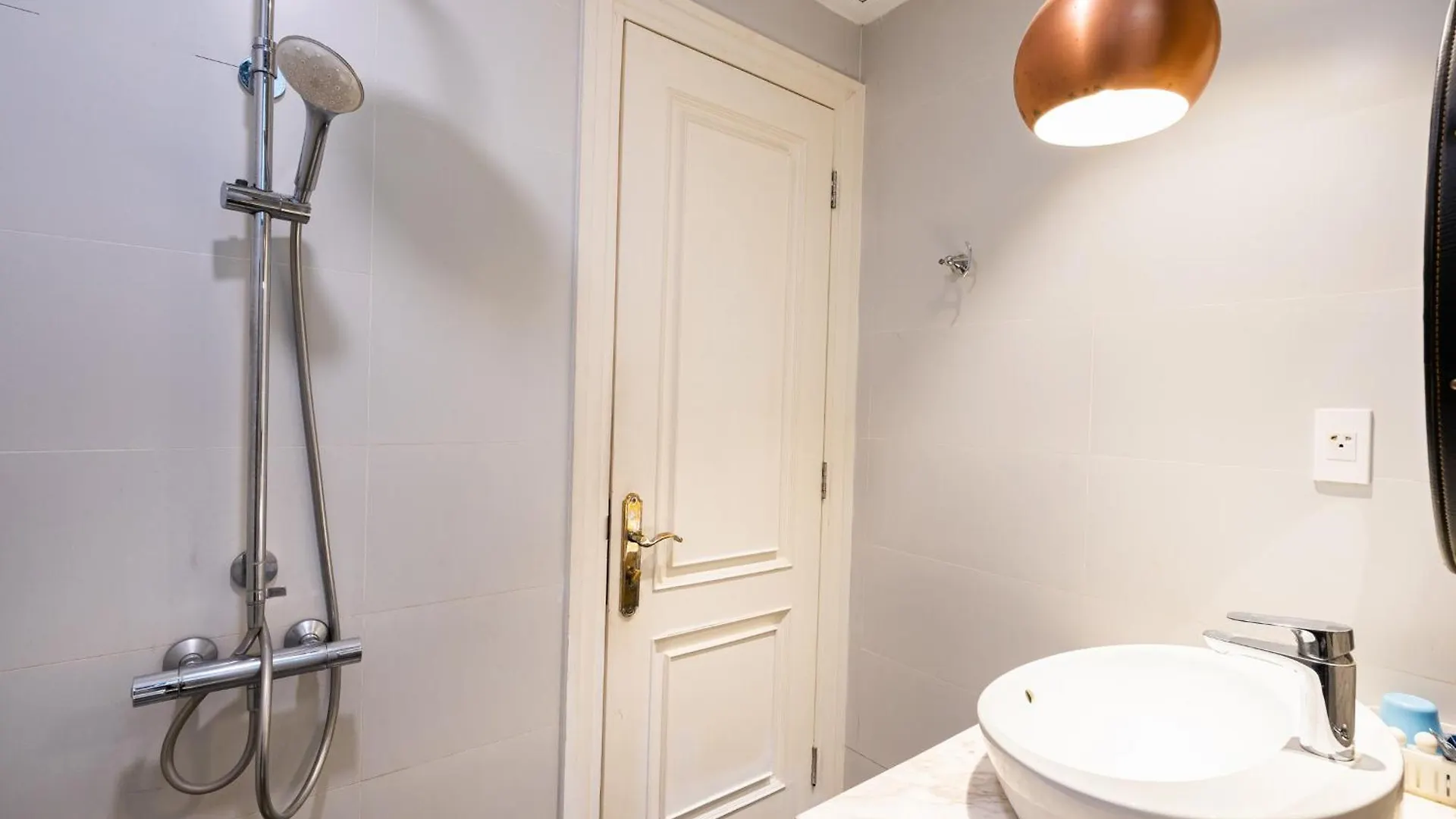 Everrich Q5 - Two Bedroom Ho Chi Minh City Vietnam